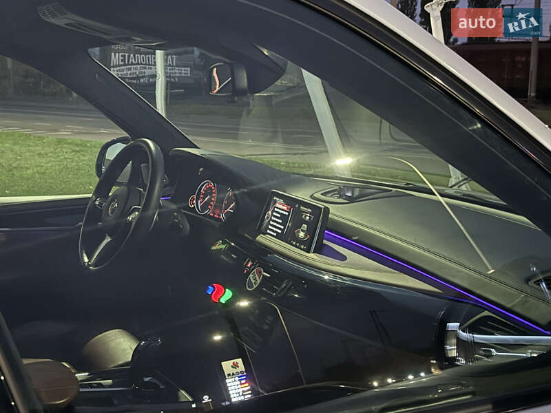 Позашляховик / Кросовер BMW X5 2015 в Одесі