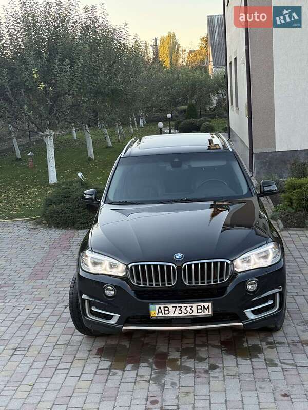 Позашляховик / Кросовер BMW X5 2015 в Хмільнику