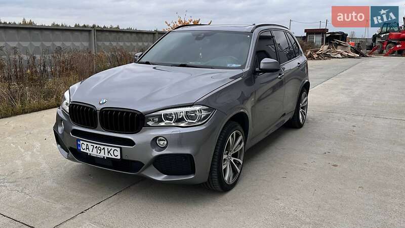 Внедорожник / Кроссовер BMW X5 2016 в Киеве