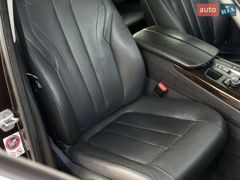 Позашляховик / Кросовер BMW X5 2015 в Запоріжжі