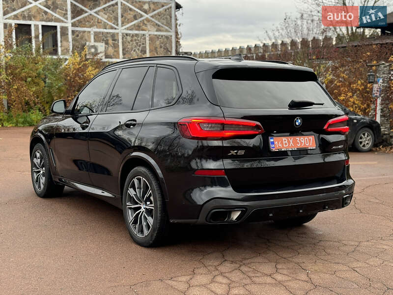 Позашляховик / Кросовер BMW X5 2019 в Івано-Франківську