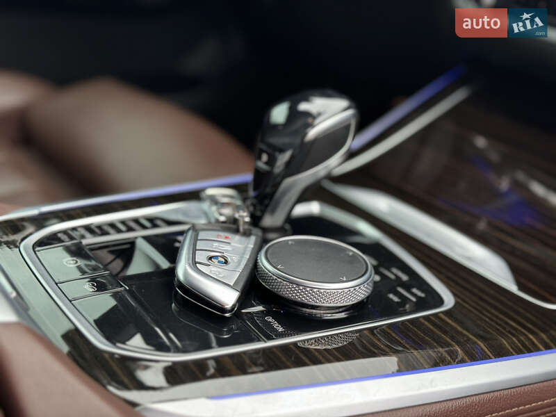 Позашляховик / Кросовер BMW X5 2019 в Івано-Франківську