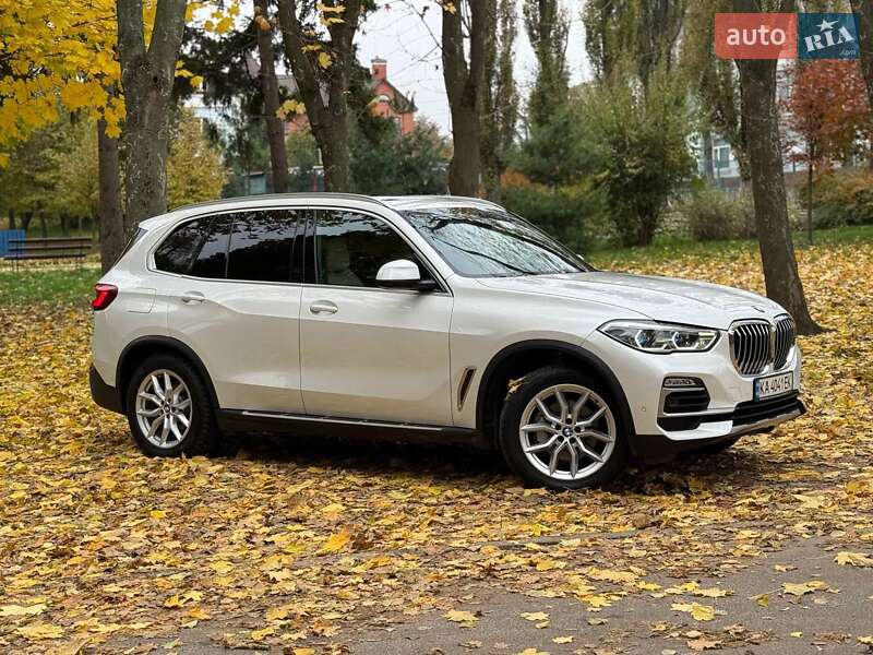 Внедорожник / Кроссовер BMW X5 2019 в Киеве