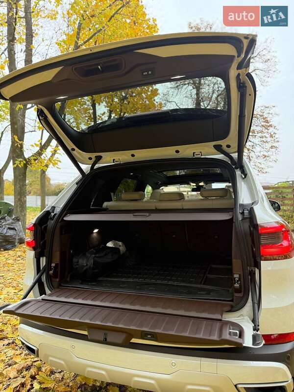 Внедорожник / Кроссовер BMW X5 2019 в Киеве