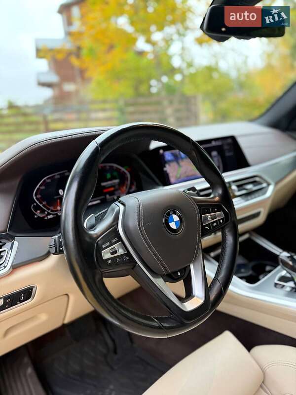 Внедорожник / Кроссовер BMW X5 2019 в Киеве