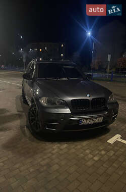 Внедорожник / Кроссовер BMW X5 2010 в Долине