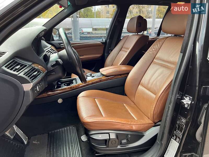 Внедорожник / Кроссовер BMW X5 2009 в Киеве