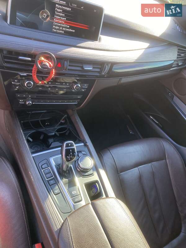 Позашляховик / Кросовер BMW X5 2016 в Львові