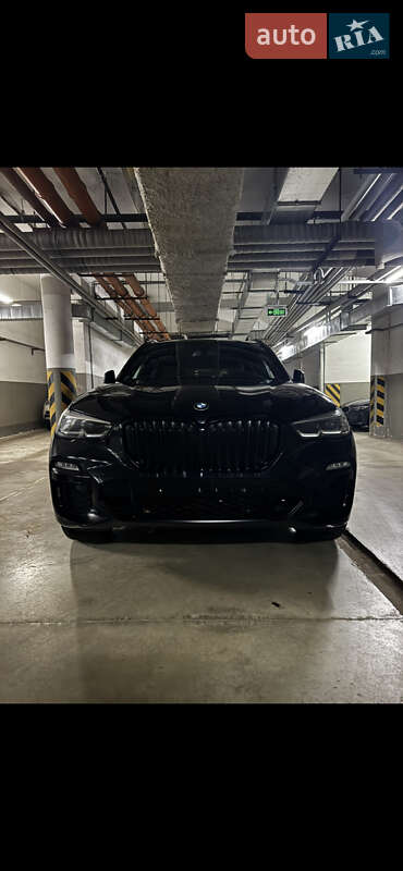 BMW X5 2019