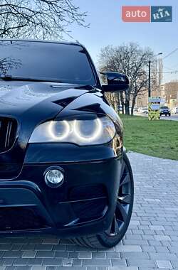 Внедорожник / Кроссовер BMW X5 2012 в 