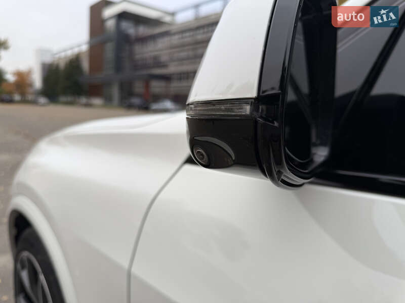 Внедорожник / Кроссовер BMW X5 2021 в Киеве