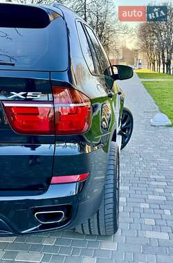 Внедорожник / Кроссовер BMW X5 2012 в 