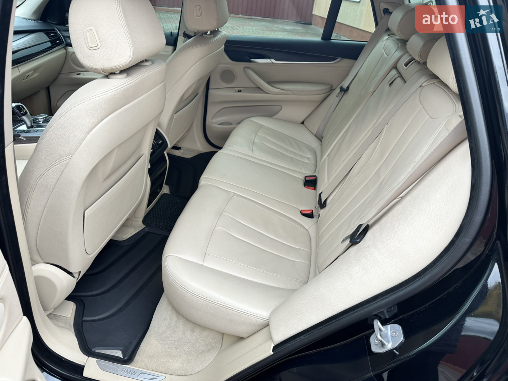 2015 BMW X5 - мініатюра 18
