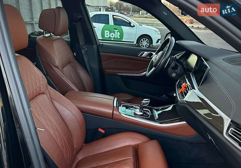 Внедорожник / Кроссовер BMW X5 2022 в Киеве