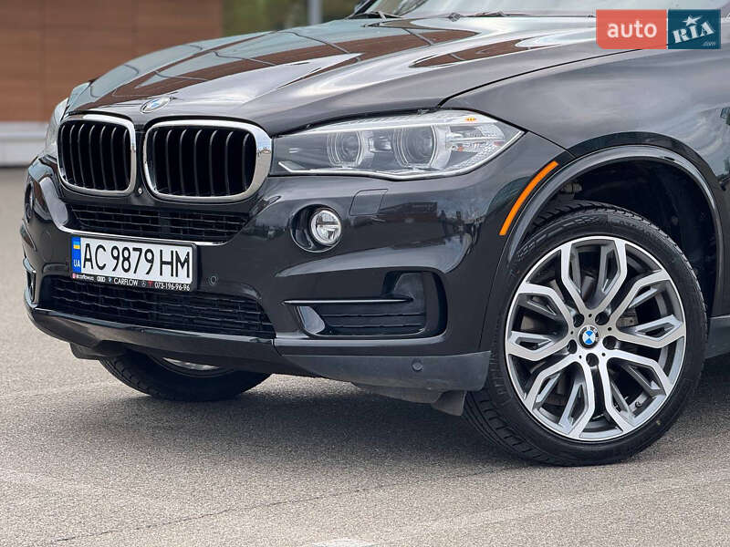 Позашляховик / Кросовер BMW X5 2015 в Луцьку