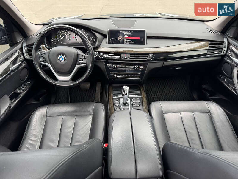 Позашляховик / Кросовер BMW X5 2015 в Луцьку