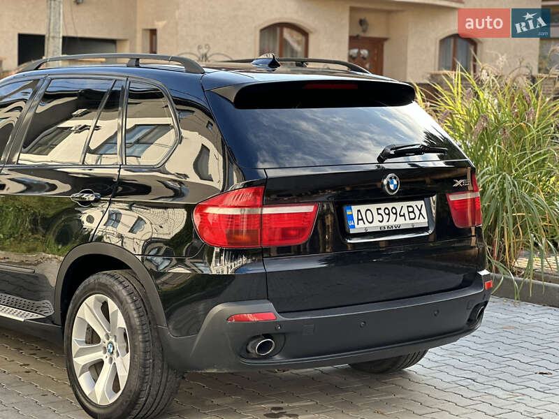 Внедорожник / Кроссовер BMW X5 2008 в Ужгороде