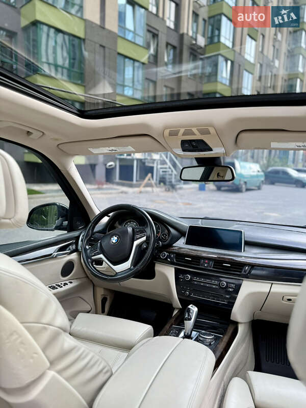 Позашляховик / Кросовер BMW X5 2015 в Києві