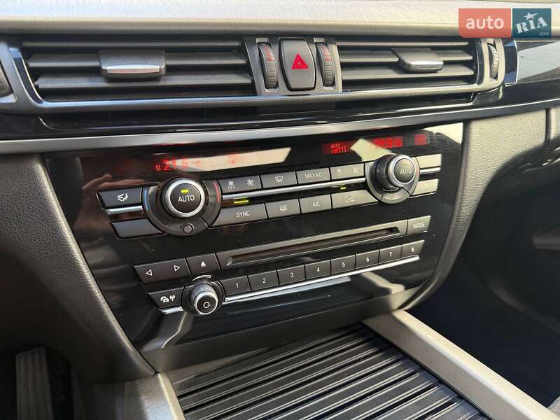 Позашляховик / Кросовер BMW X5 2013 в Києві фото 23 Позашляховик / Кросовер BMW X5 2013 в Києві