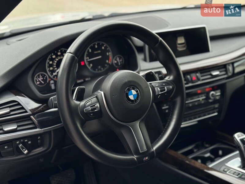 Внедорожник / Кроссовер BMW X5 2015 в Турийске