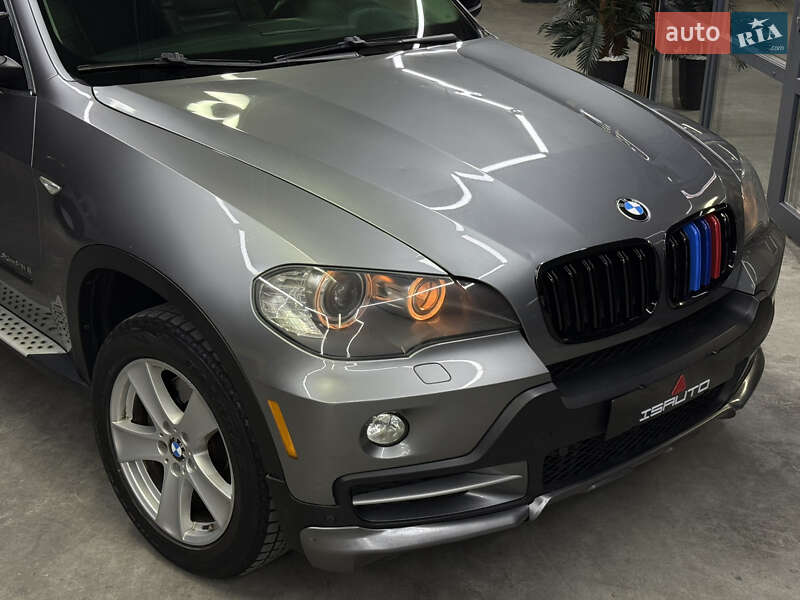 Внедорожник / Кроссовер BMW X5 2009 в Одессе