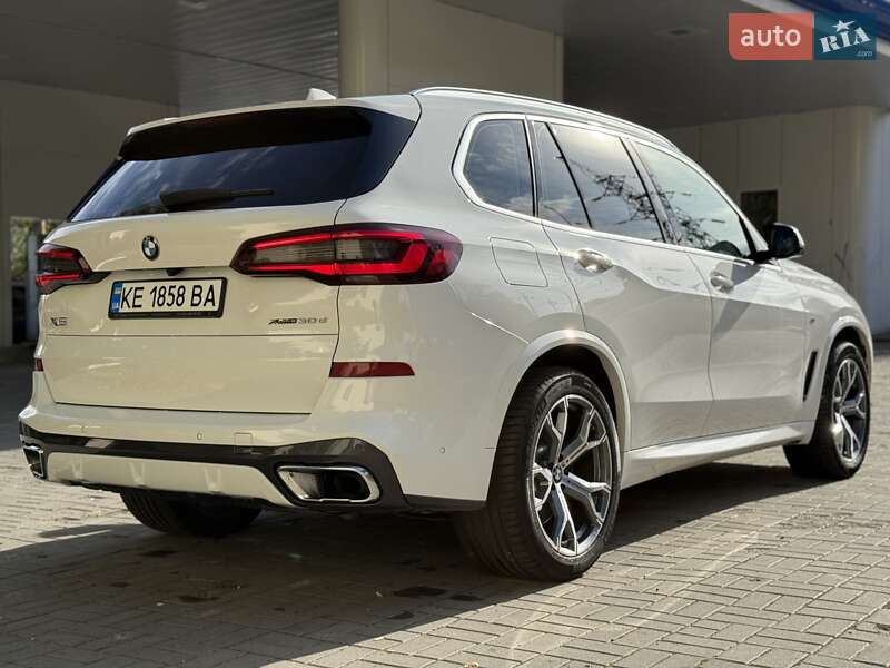 Внедорожник / Кроссовер BMW X5 2021 в Днепре