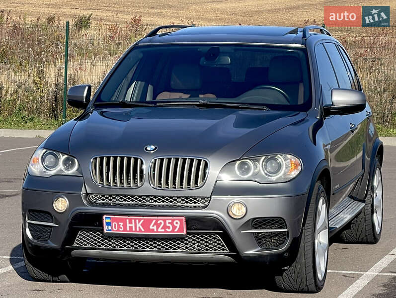 Позашляховик / Кросовер BMW X5 2012 в Рівному