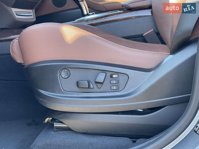 Позашляховик / Кросовер BMW X5 2012 в Рівному