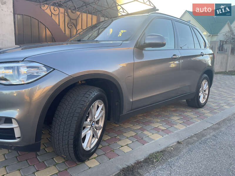Внедорожник / Кроссовер BMW X5 2015 в Одессе