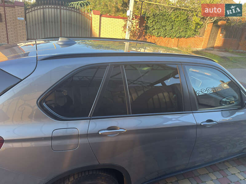 Внедорожник / Кроссовер BMW X5 2015 в Одессе