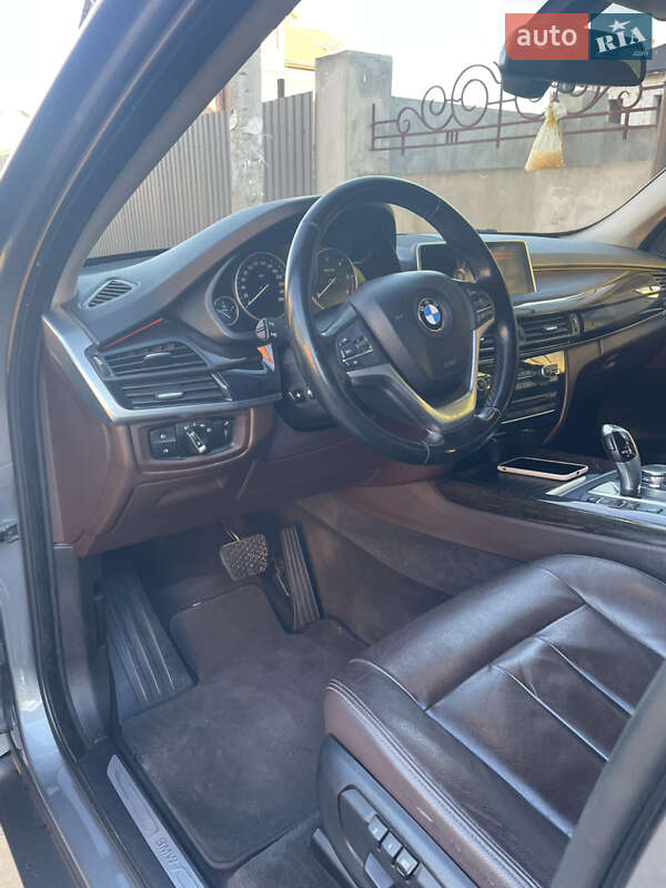 Внедорожник / Кроссовер BMW X5 2015 в Одессе