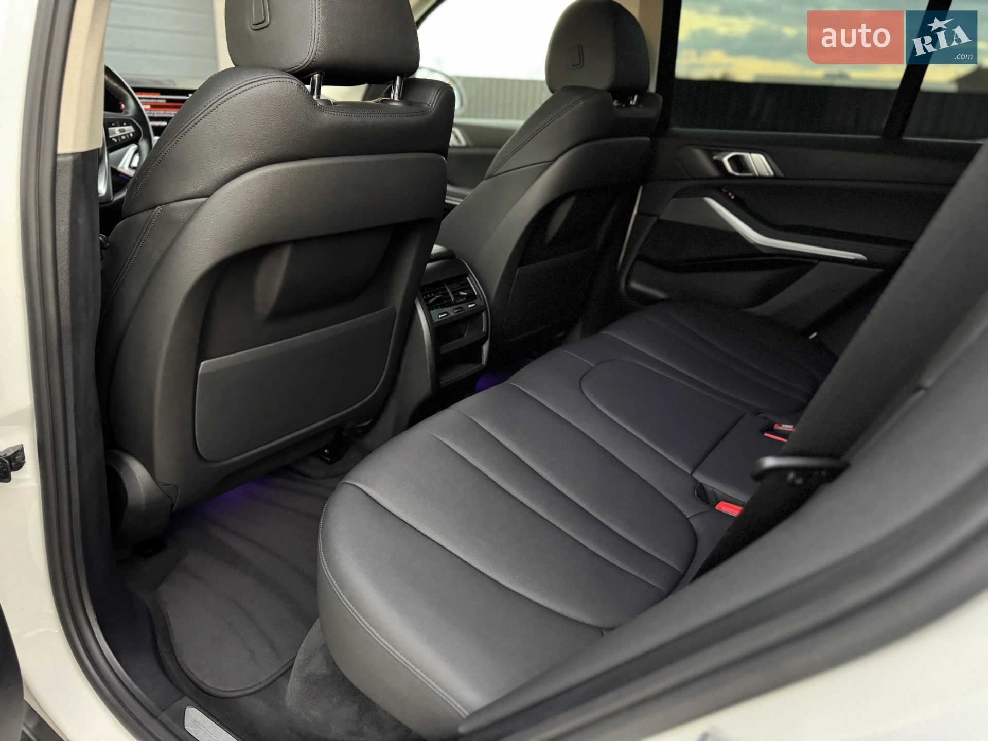 2021 BMW X5 - мініатюра 65