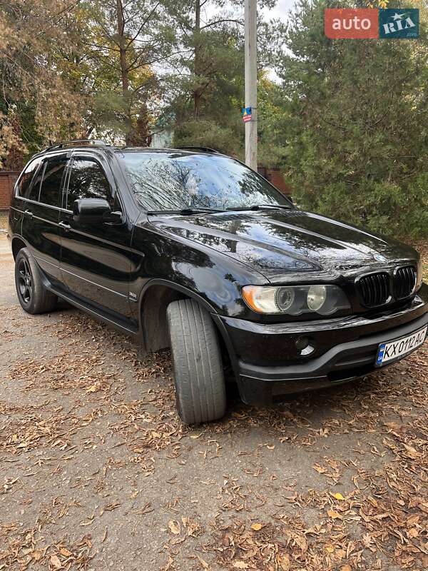 Внедорожник / Кроссовер BMW X5 2002 в Харькове
