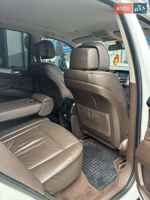Внедорожник / Кроссовер BMW X5 2008 в Житомире