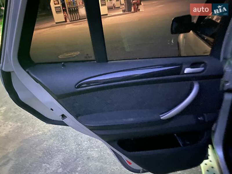 Позашляховик / Кросовер BMW X5 2003 в Кам'янець-Подільському