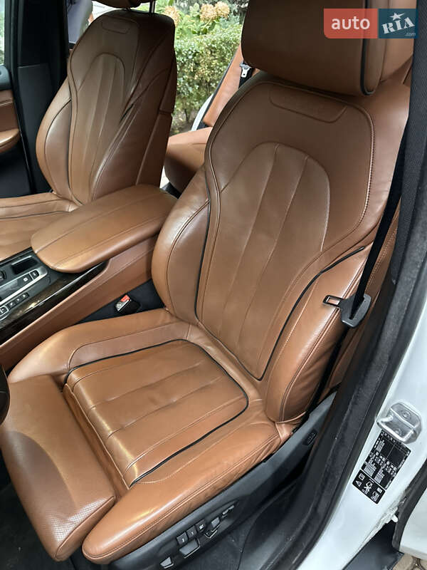 Внедорожник / Кроссовер BMW X5 2015 в Броварах