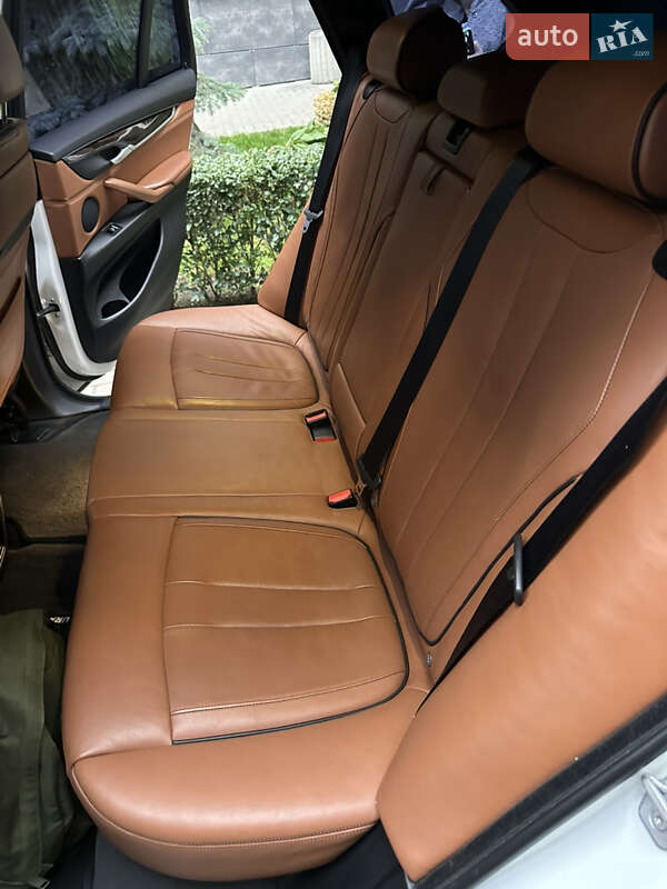 Внедорожник / Кроссовер BMW X5 2015 в Броварах