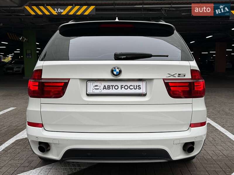 Внедорожник / Кроссовер BMW X5 2011 в Киеве