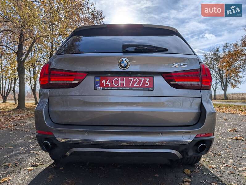 Позашляховик / Кросовер BMW X5 2017 в Луцьку