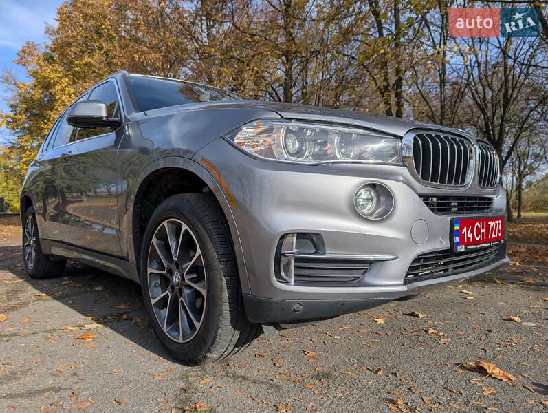 Позашляховик / Кросовер BMW X5 2017 в Луцьку