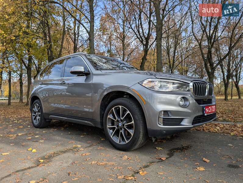 Позашляховик / Кросовер BMW X5 2017 в Луцьку