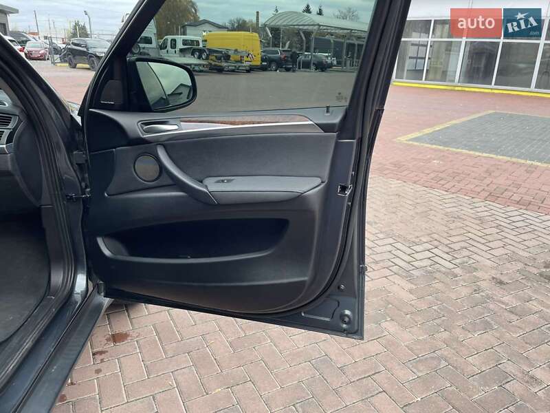 Внедорожник / Кроссовер BMW X5 2013 в Ровно фото 32 Внедорожник / Кроссовер BMW X5 2013 в Ровно