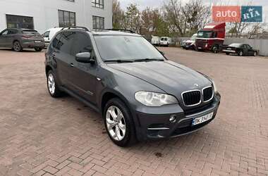 Позашляховик / Кросовер BMW X5 2013 в Рівному
