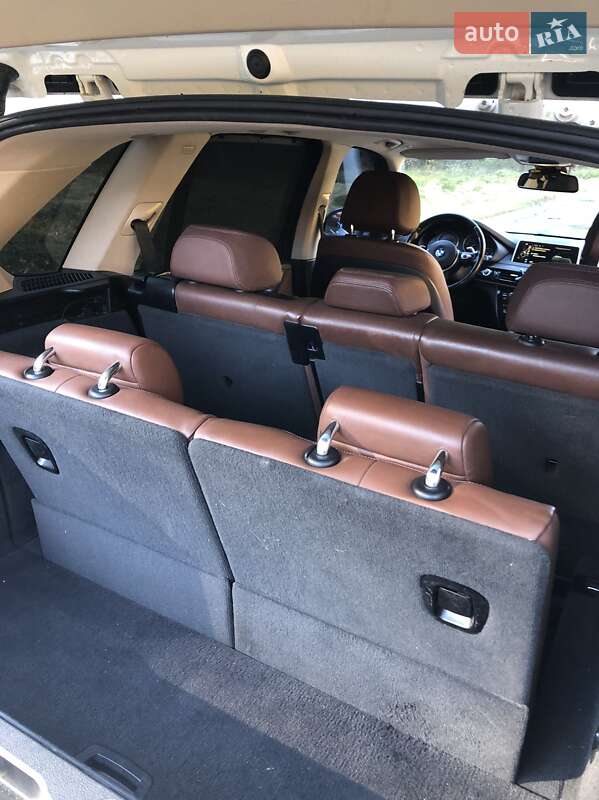 Внедорожник / Кроссовер BMW X5 2015 в Хусте