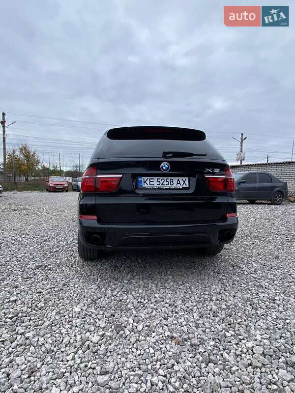 Позашляховик / Кросовер BMW X5 2011 в Дніпрі