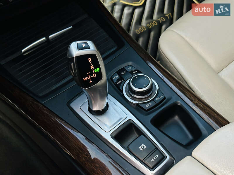 Позашляховик / Кросовер BMW X5 2013 в Харкові