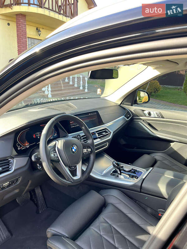 Внедорожник / Кроссовер BMW X5 2023 в Ивано-Франковске