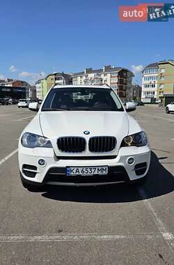 Внедорожник / Кроссовер BMW X5 2010 в Киеве