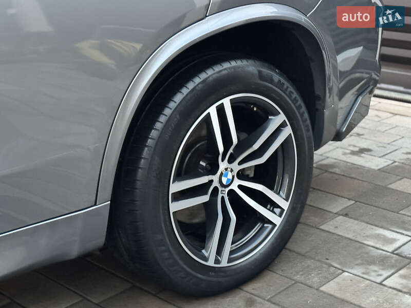 Внедорожник / Кроссовер BMW X5 2014 в Смеле