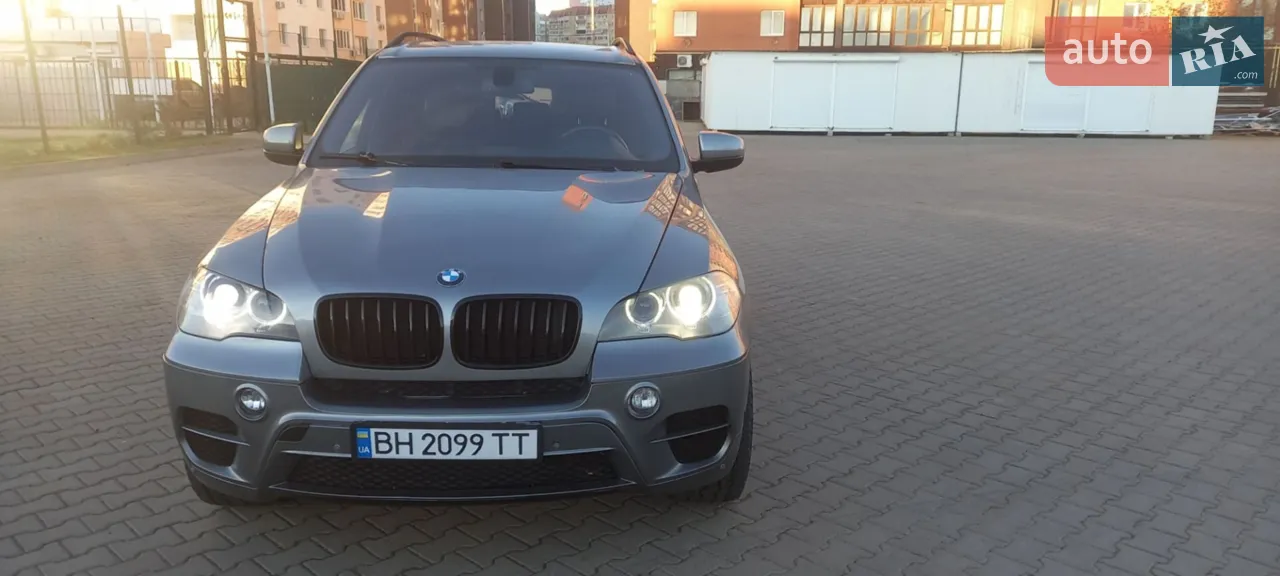 2011 BMW X5 - мініатюра 21